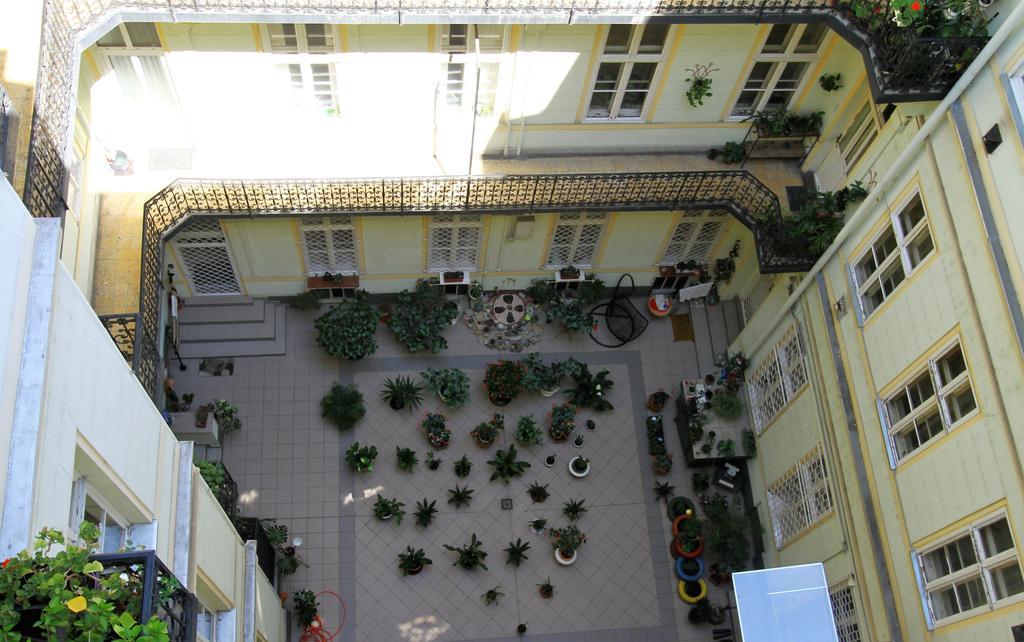 Grand Trees Apartment Будапеща Екстериор снимка